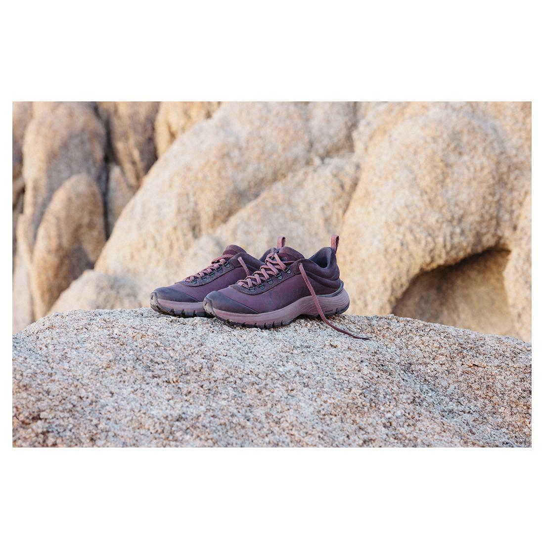 Trail Trainer Women's 3" Shoe Plum - Image 8